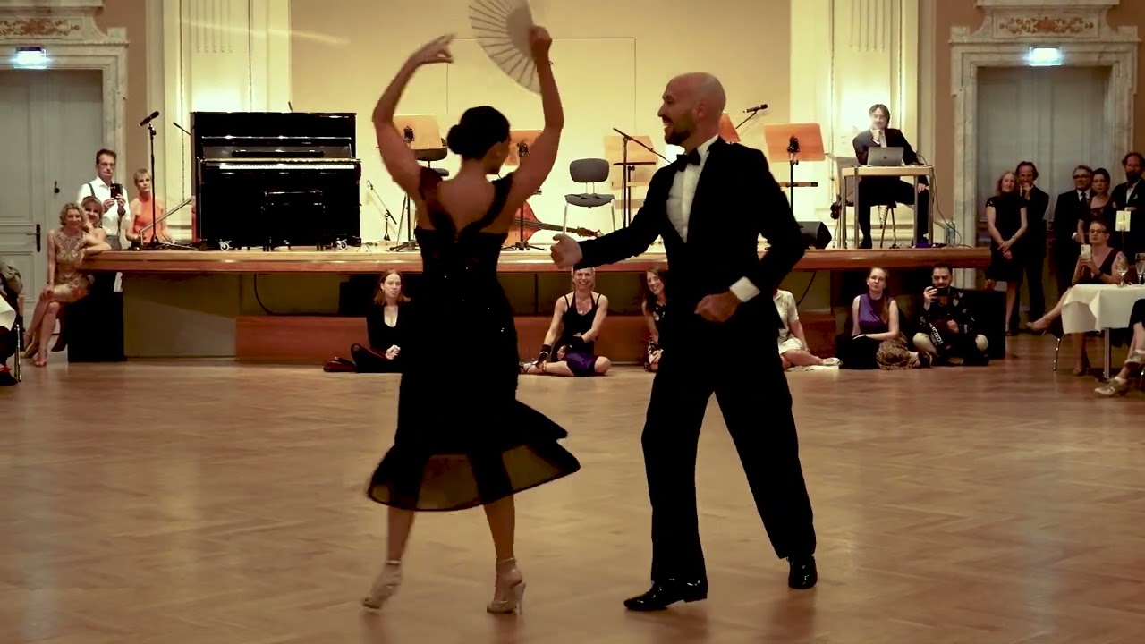 Eva Laura Madar & Santiago Giachello  // Tangonacht Wuppertal 2023 / 3/4