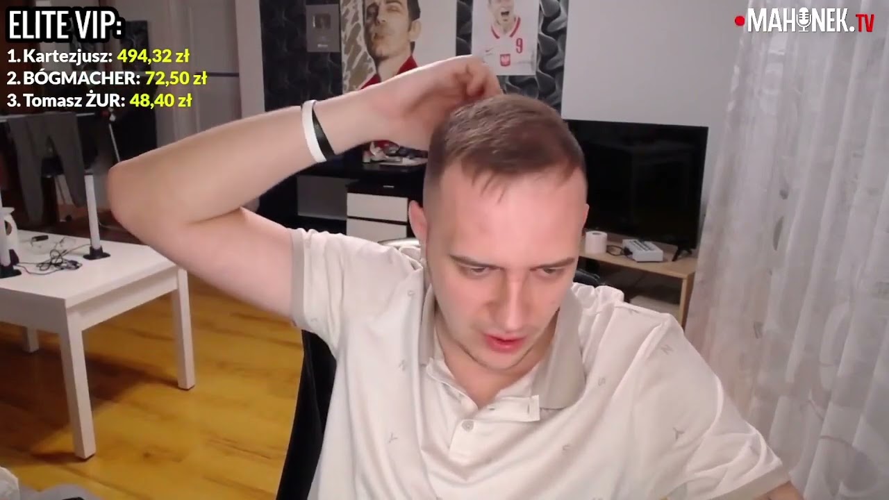 Mahonek dzwoni po topole* p*dał  do drewna*