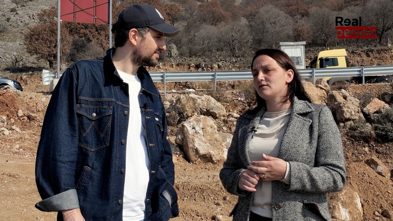Nusja Rrjollit që proteston për të mbrojtur tokat e vjehrrit