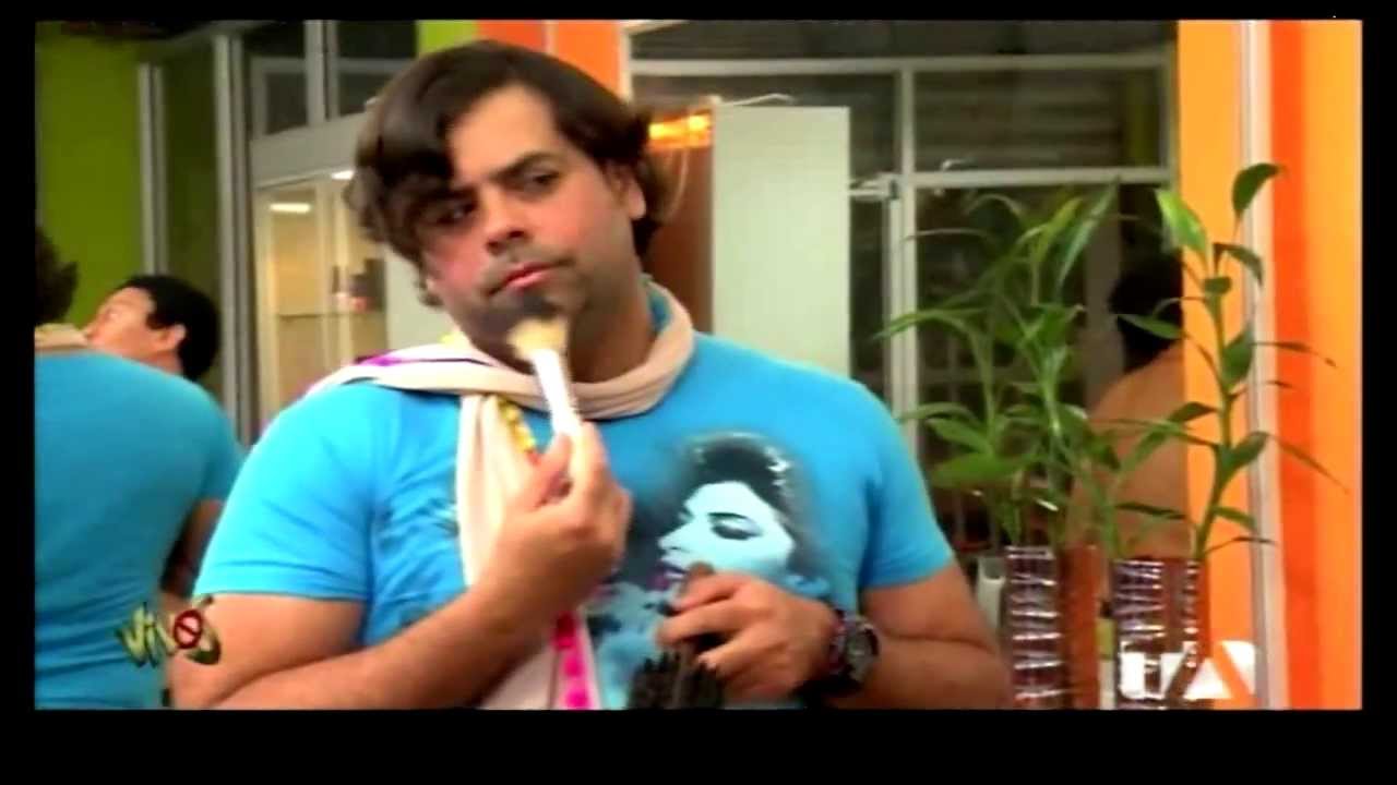 Malcriadito y Fusilero en un Gabinete - Vivos 2013
