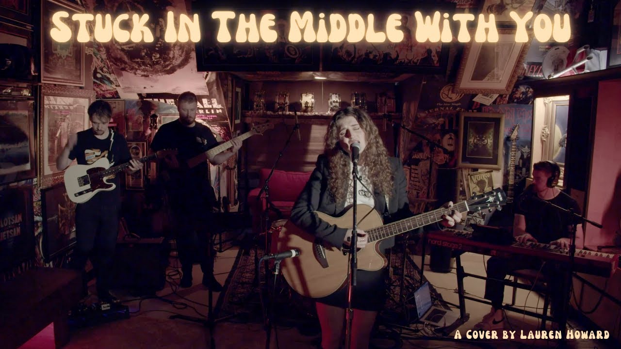 Stuck In The Middle With You by Stealers Wheel - A Cover by Lauren Howard (Live Session)