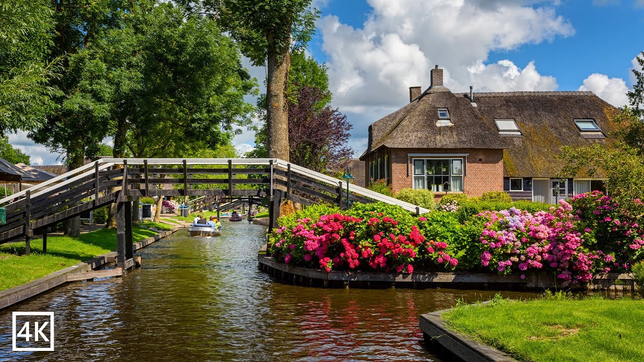Giethoorn Village Tour 🇳🇱 | Exploring Dutch Countryside | The Venice of the North ! 4K 60FPS