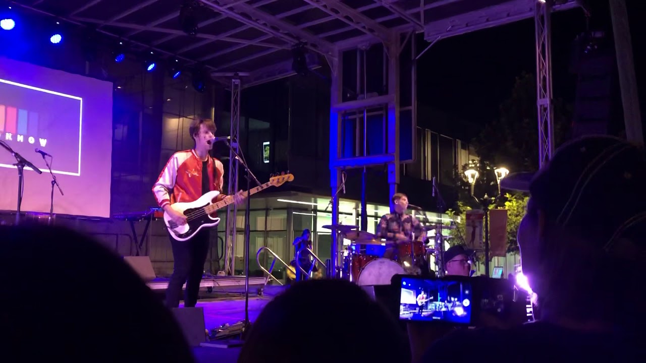 iDKHOW - Lights Go Down - Provo, UT