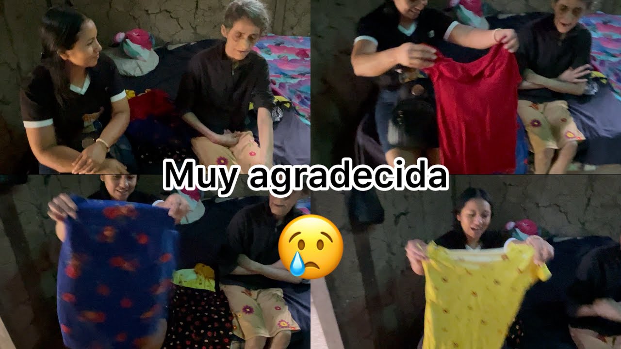 🟣Ella muy feliz mostrándo que si compro lo que le dijeron🥹