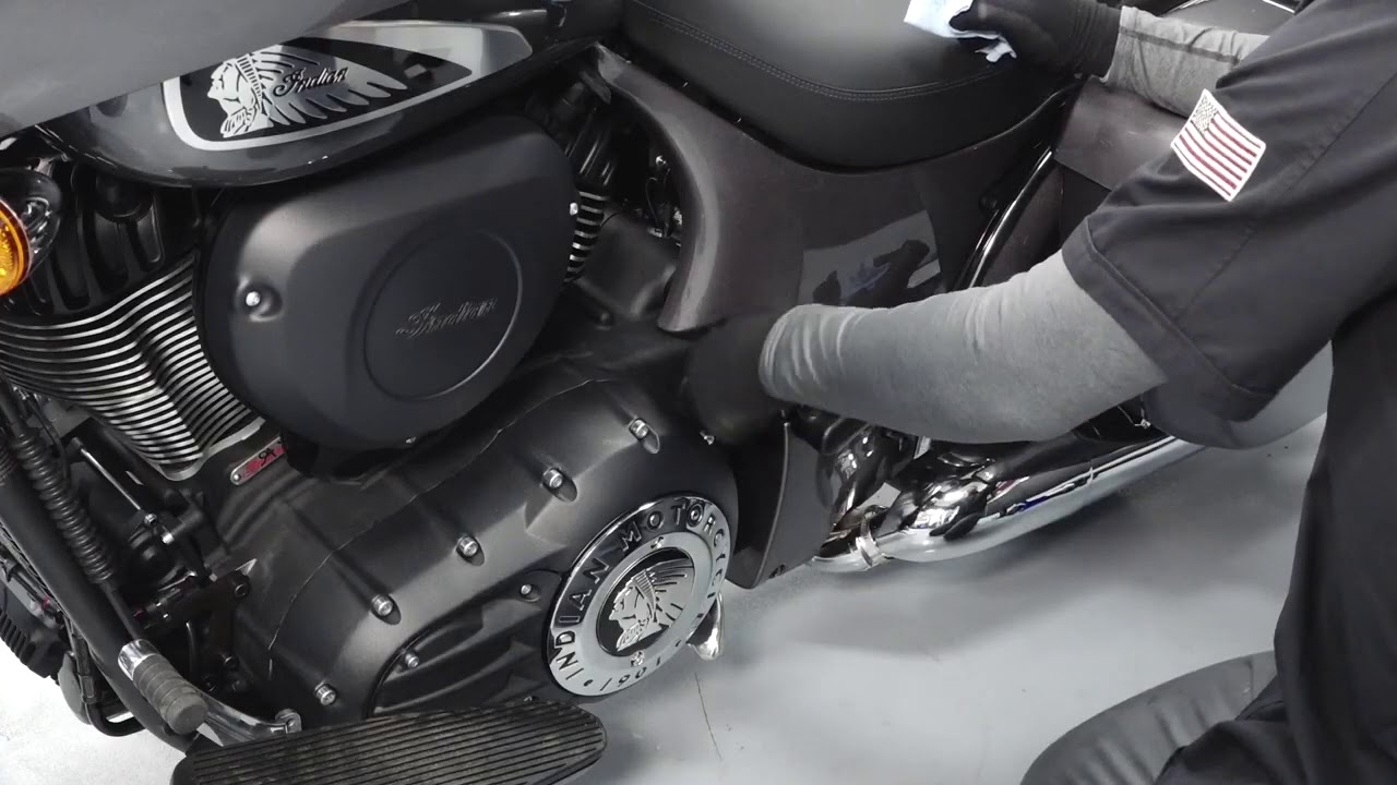 5 5 Quart Indian Motorcycle 111 116 Oil Change Procedure   For bikes built before February 2019
