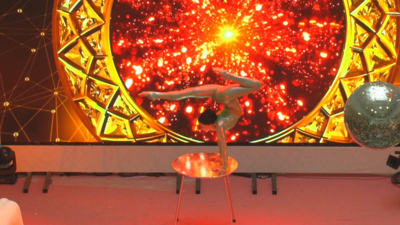 Contortionist Circus