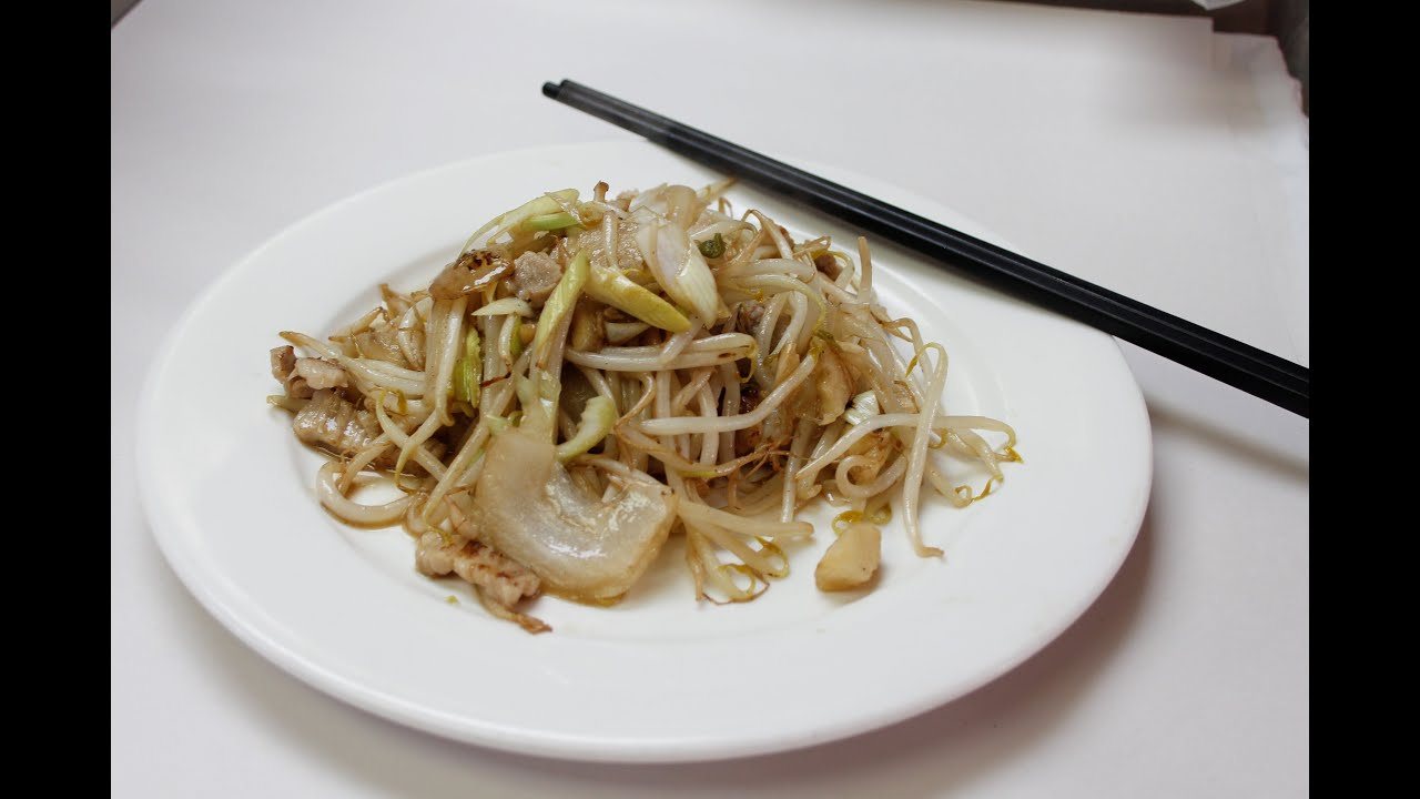 Takeaway Recipe: Stir fry pork belly with bean sprouts