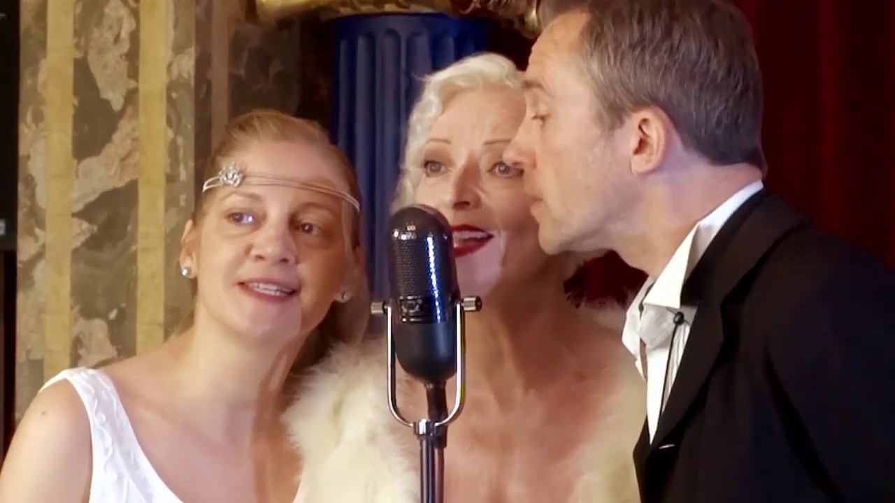 Küss mich, Schnuckiputzi! - Die blonde Carmen und ihre Swing Kabarett Revue