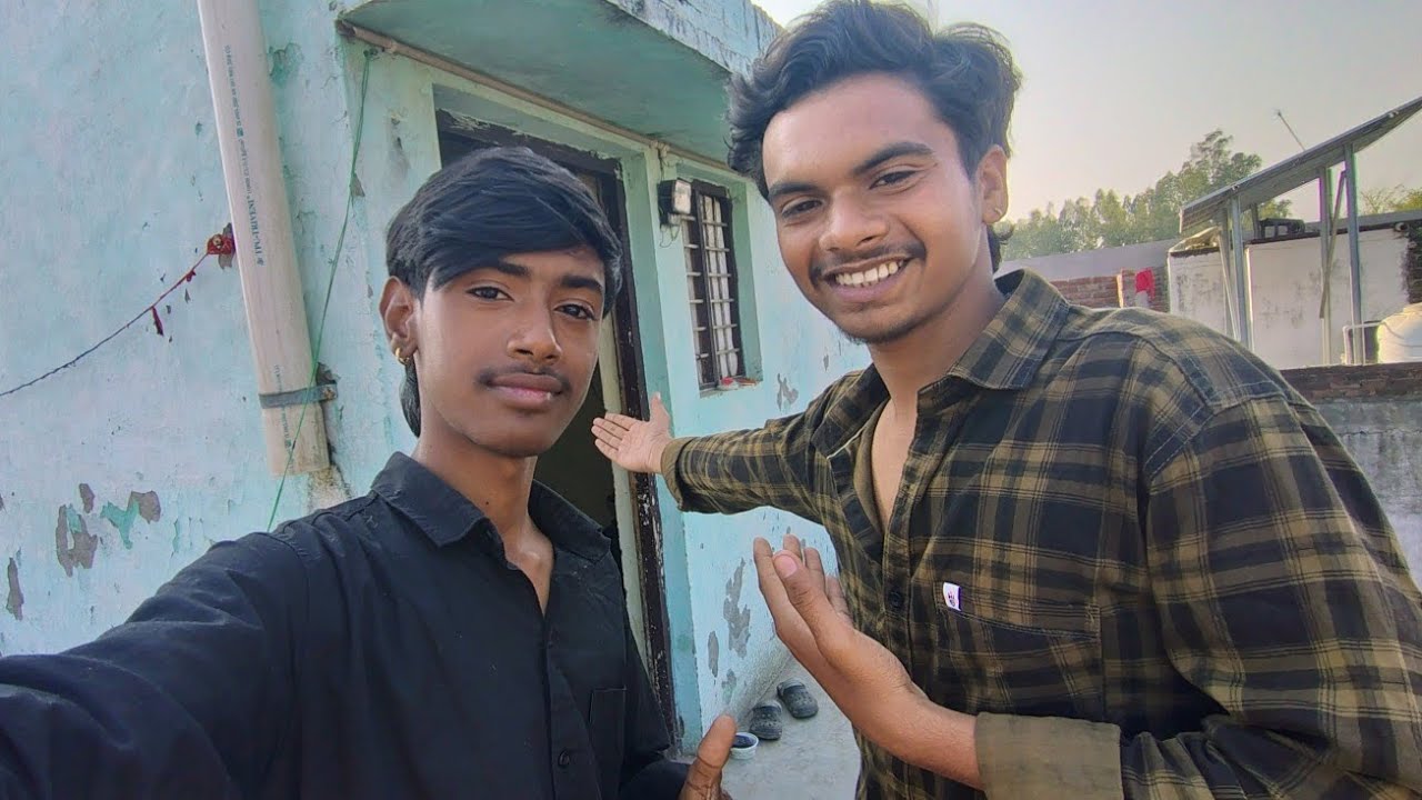 Bareilly A Gaya Ashish Ke Sath 😄