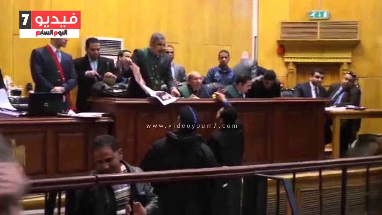 قاضى 