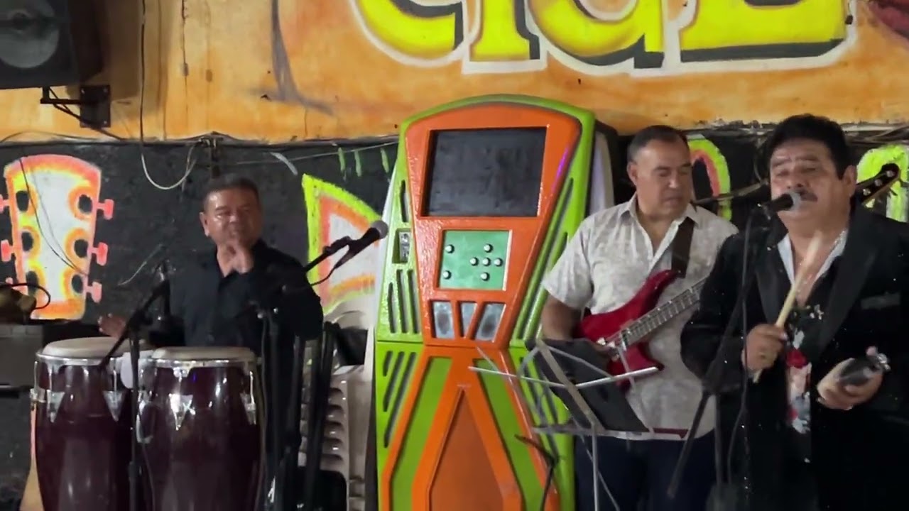 Muchachita  Los Vikos 