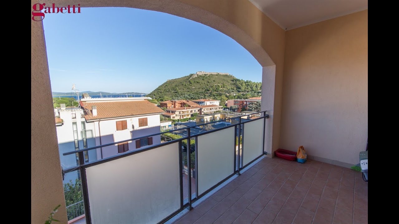 PORTO ERCOLE moderno appartamento con ampio garage
