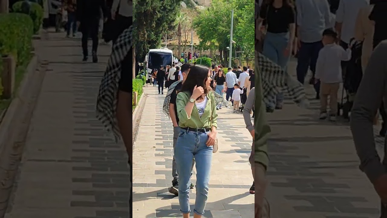 Tarihin Sıfır Noktası Şanlıurfa Balıklıgöl'de Bayram Tatili'nde Yerli Turist İzdihamı