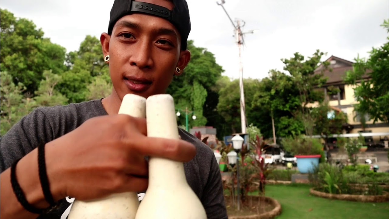 Bartender Basic 3 ( How To Flair  ) Juggling Bottle