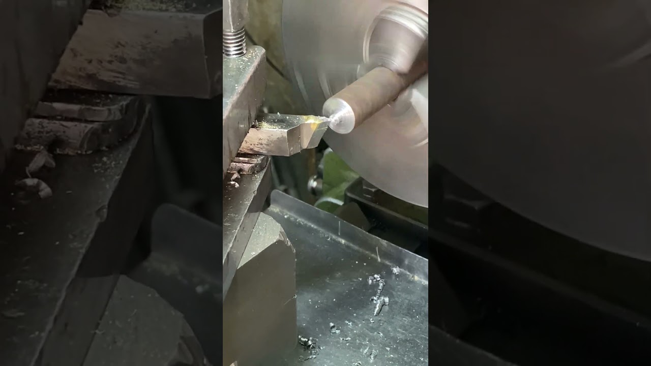 Metal Shaft Phase Cutting in Diamond Tool