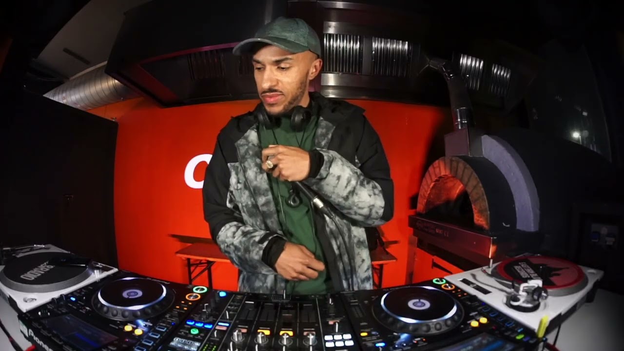 Magic EKJ - CROP RADIO - 18/03/26