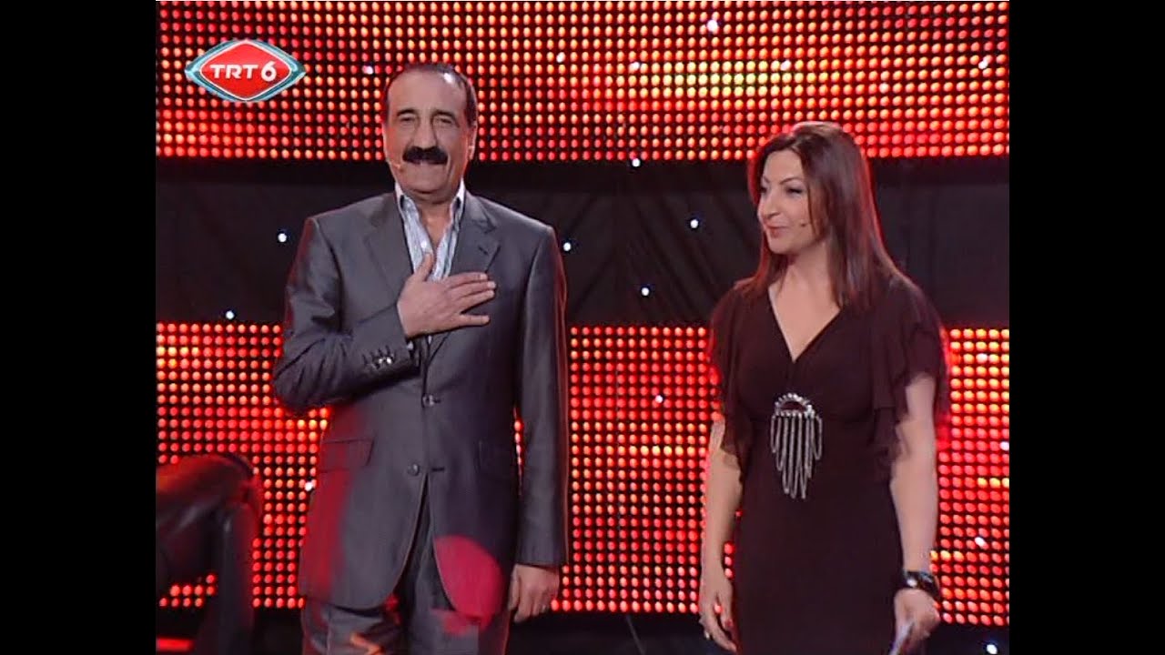 Nilüfer Akbal Feat -Seyfi Doğanay- Çaye Berbena- Nilufer'a Rengin.