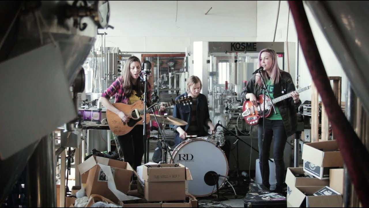 Weakened Friends - Blue Again - Live from Nowhere