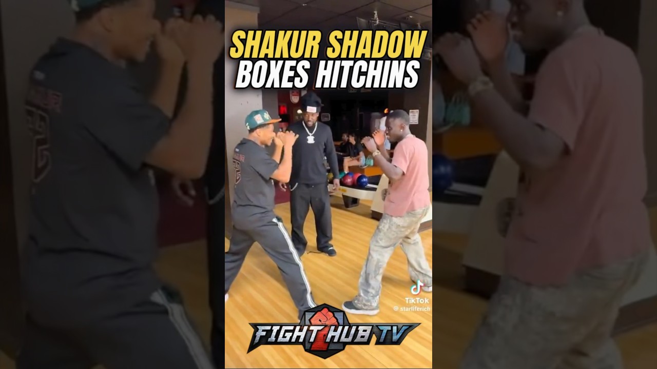 Shakur Stevenson SHADOW BOXES Hitchins & catches him with a CLEAN COUNTER!