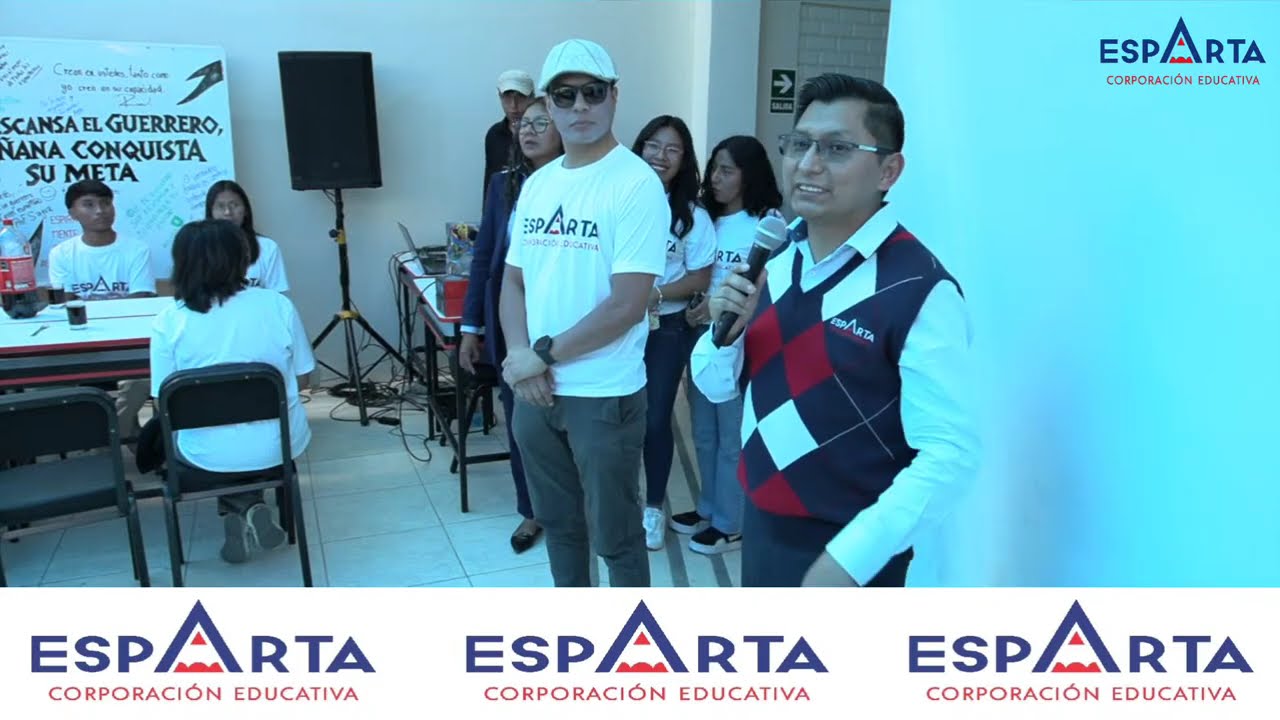 #Arequipa || Academia Esparta celebra ingreso de sus estudiantes