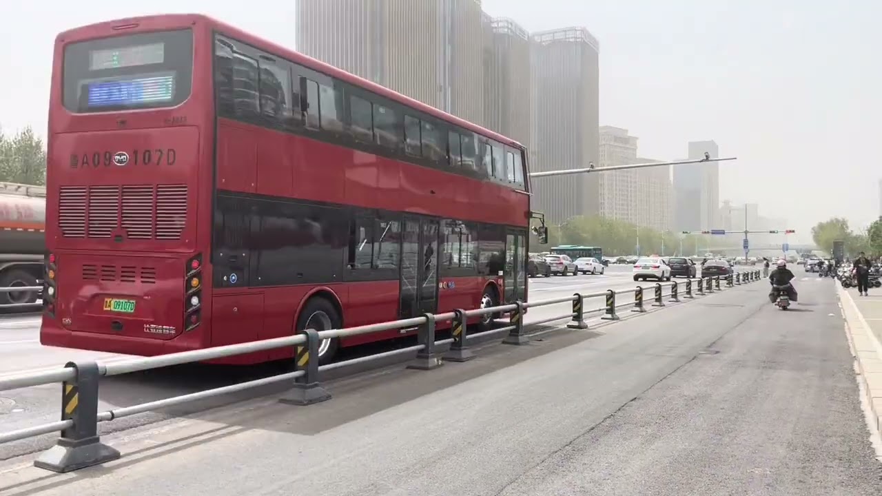 济南城市建设太气派了，颠覆很多人的认知，比肩一线大城市