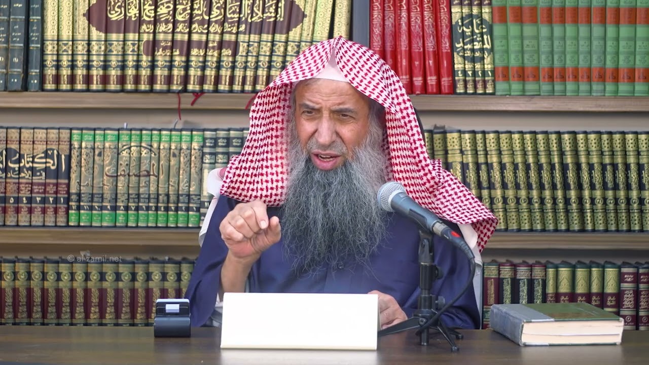 ما حكم الفضة في السبحة؟