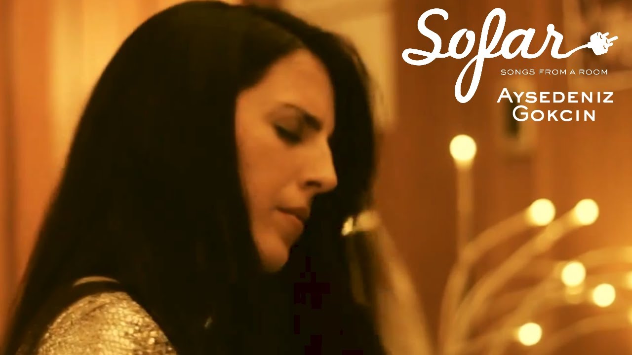 Aysedeniz Gokcin - Libertango | Sofar Buenos Aires