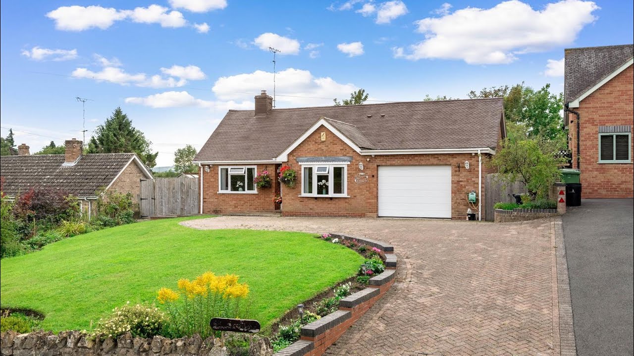 3 Bedroom Bungalow to rent in Lenchwick, Worcestershire