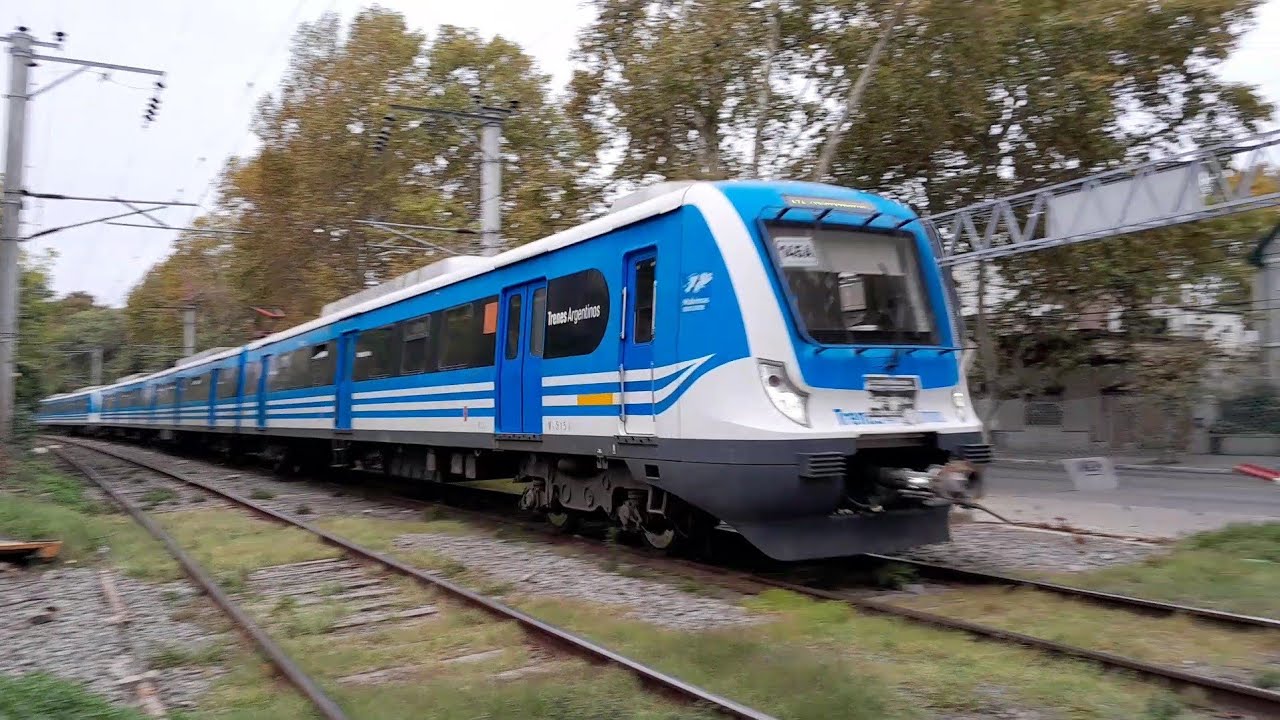 Línea Roca (Trenes Argentinos) - EMU CSR #145 por Bernal a fondo!!! (Mayo 2023)