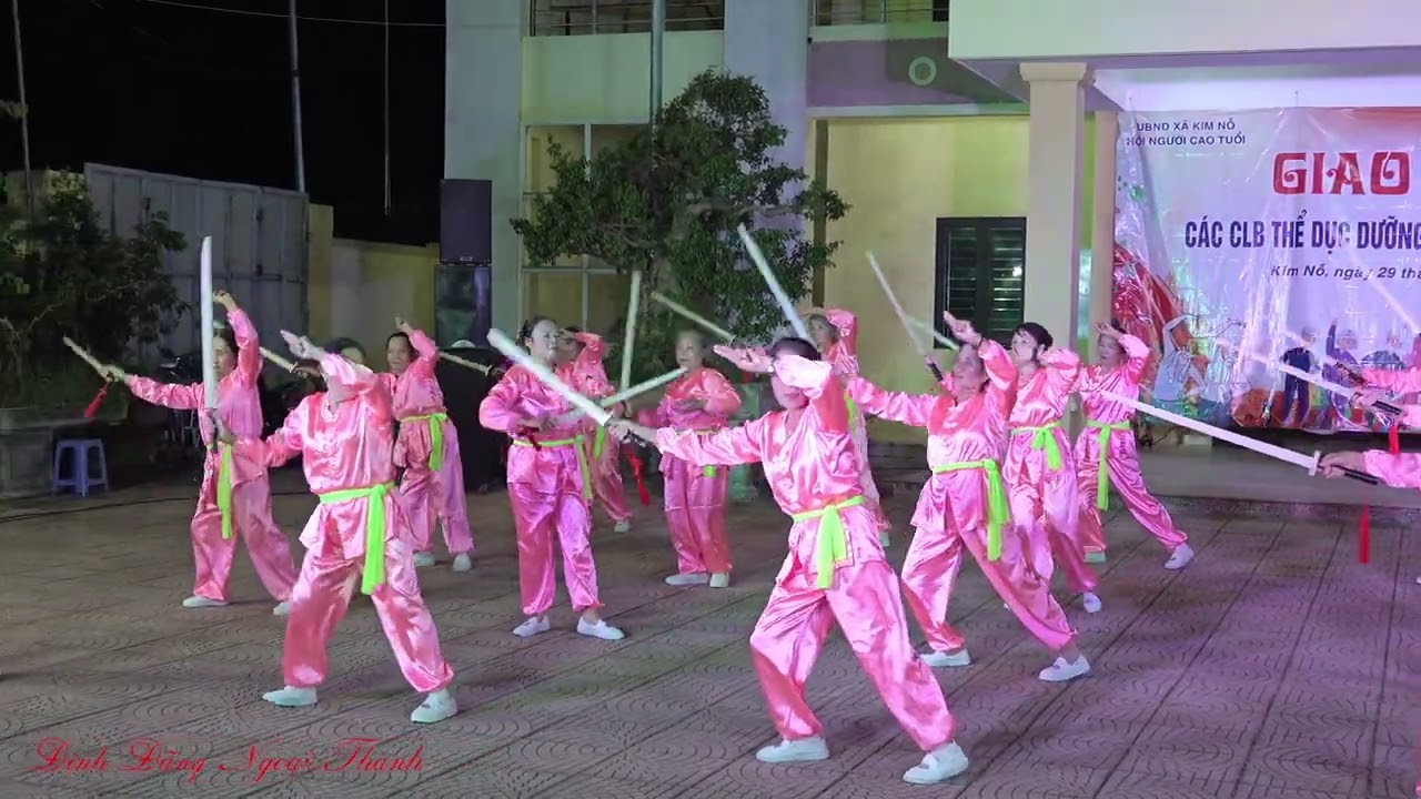 Chiếc áo bà ba - CLBDS thôn Đông - Giao lưu các CLBDS xã Kim Nỗ, Đông Anh,Hà Nội năm 2024