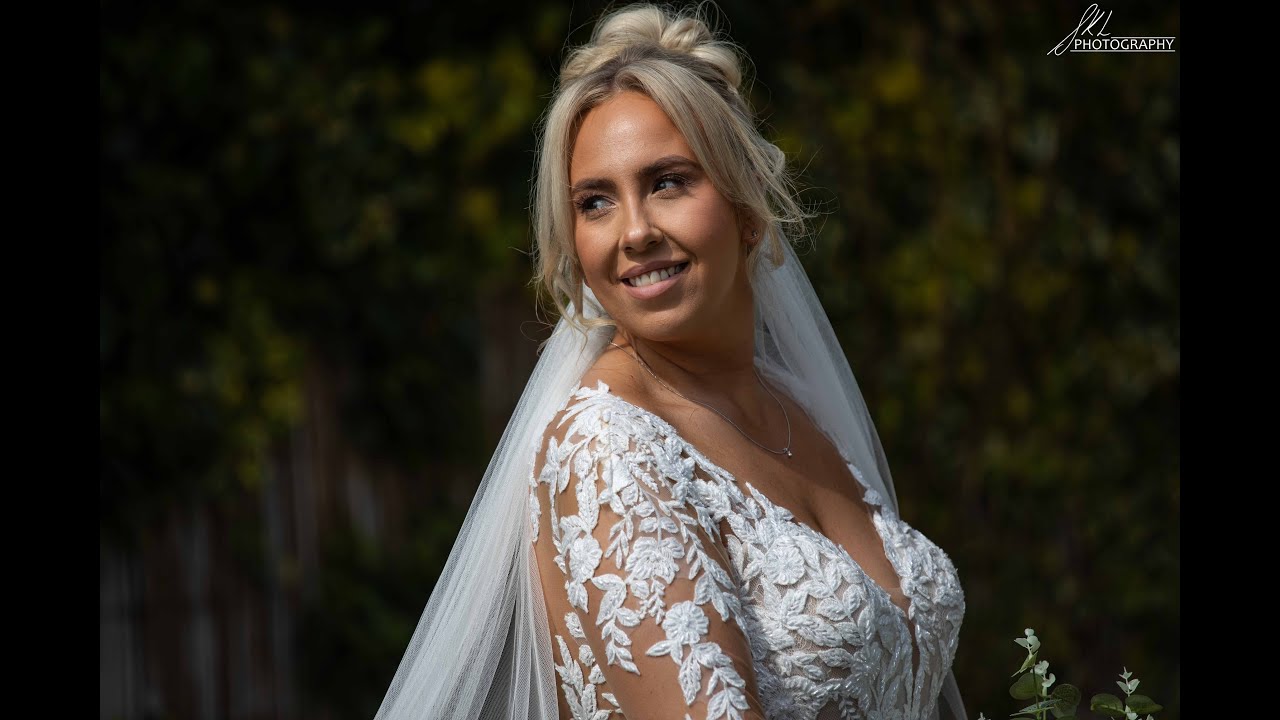 Rebecca & Darren - Healds Hall