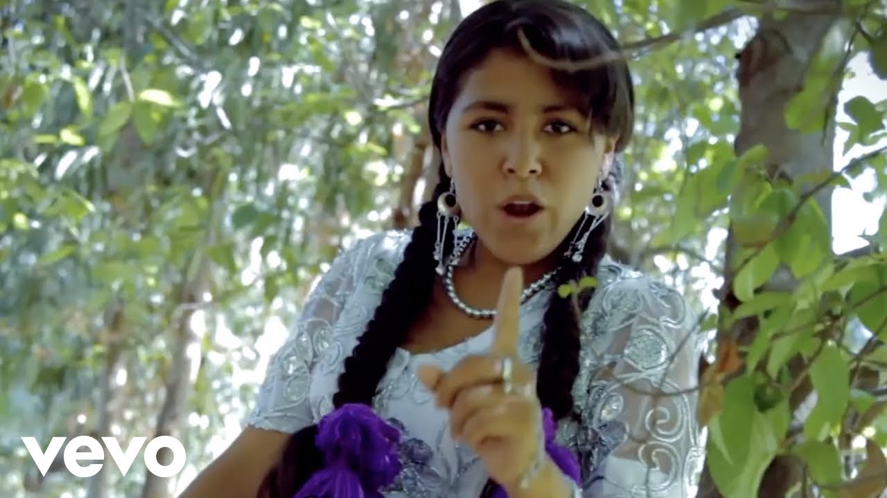 Stefany Aguilar - Pañuelito