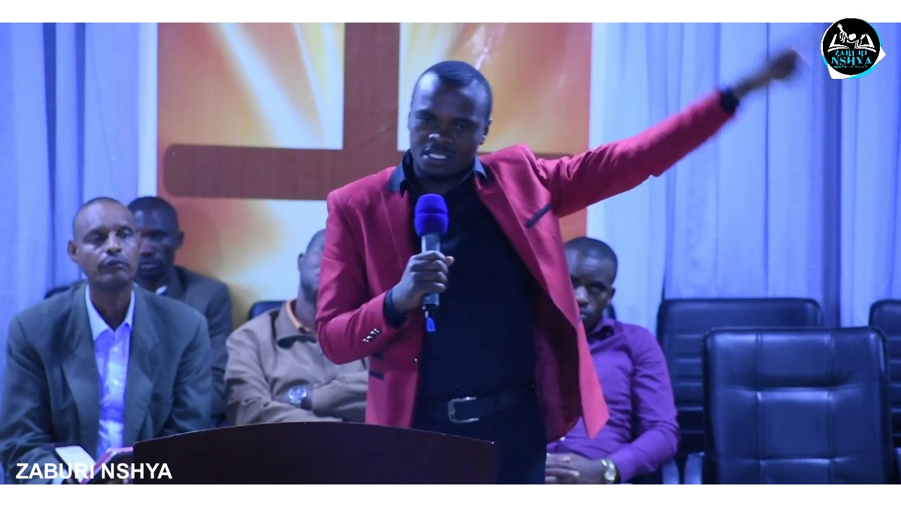 RUHAMANYA guturuka mu majaruguru ati: TWAJE GUSHAKA UBUSOBANURO BW' IBITUGOYE ! Ndaryohewe...