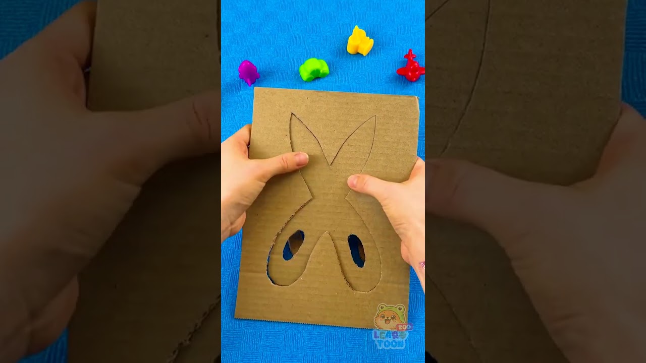 🚪 Oh No! Mommy Can&rsquo;t Pass! Let&rsquo;s Craft Big Scissors! ✂️ #DIY #Kids #Lesson