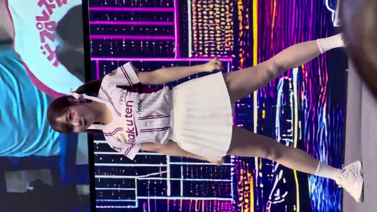 Rakuten girls