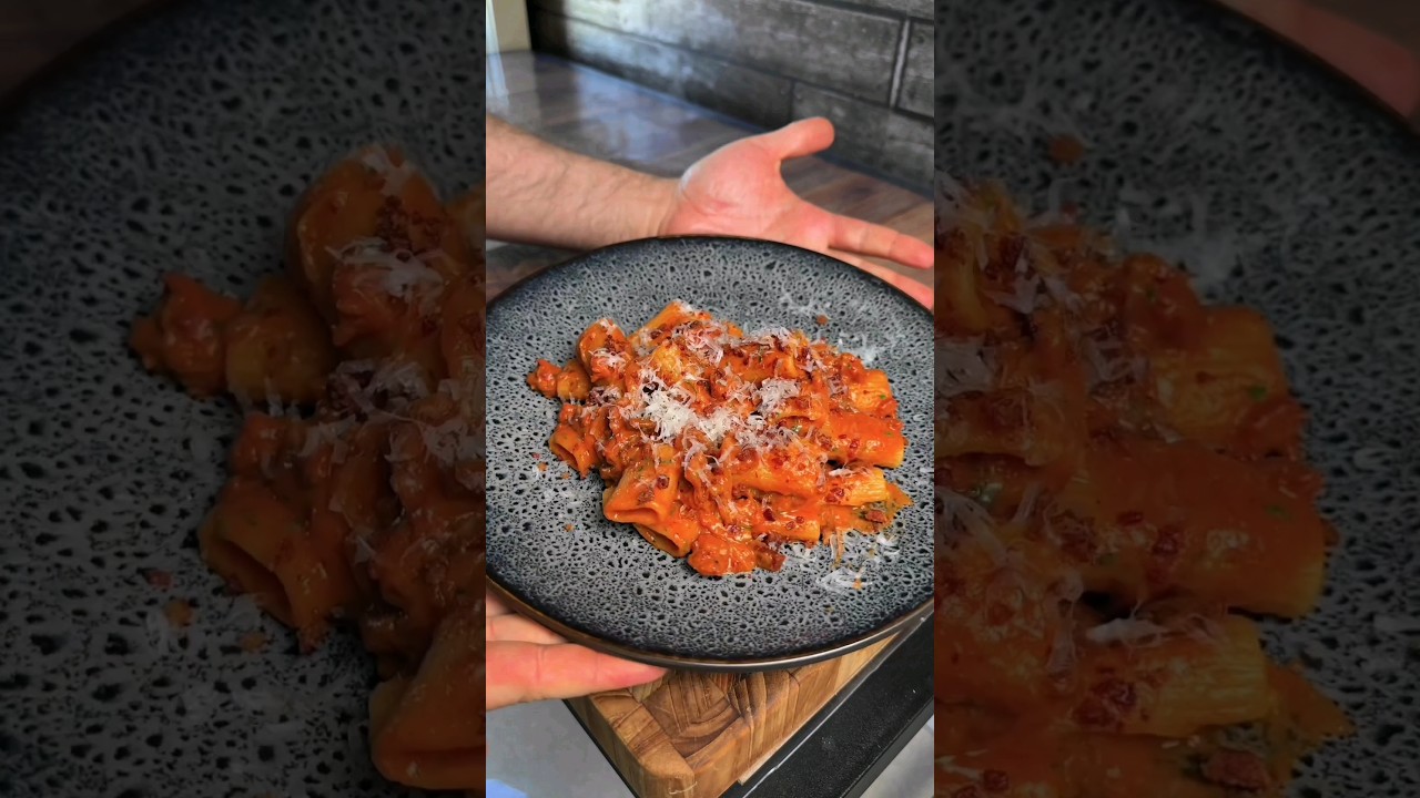 🇮🇹🍝 Pasta Alla Zozzona 🇮🇹🍝 #pasta #pastatiktok #pastalover #pastaallazozzona #pastarecipe