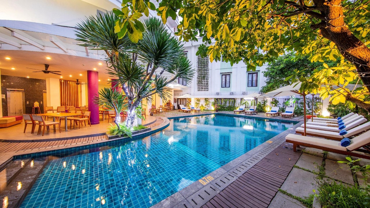 EMM Hotel Hue | Hue, Vietnam | Hotel Review 🏩