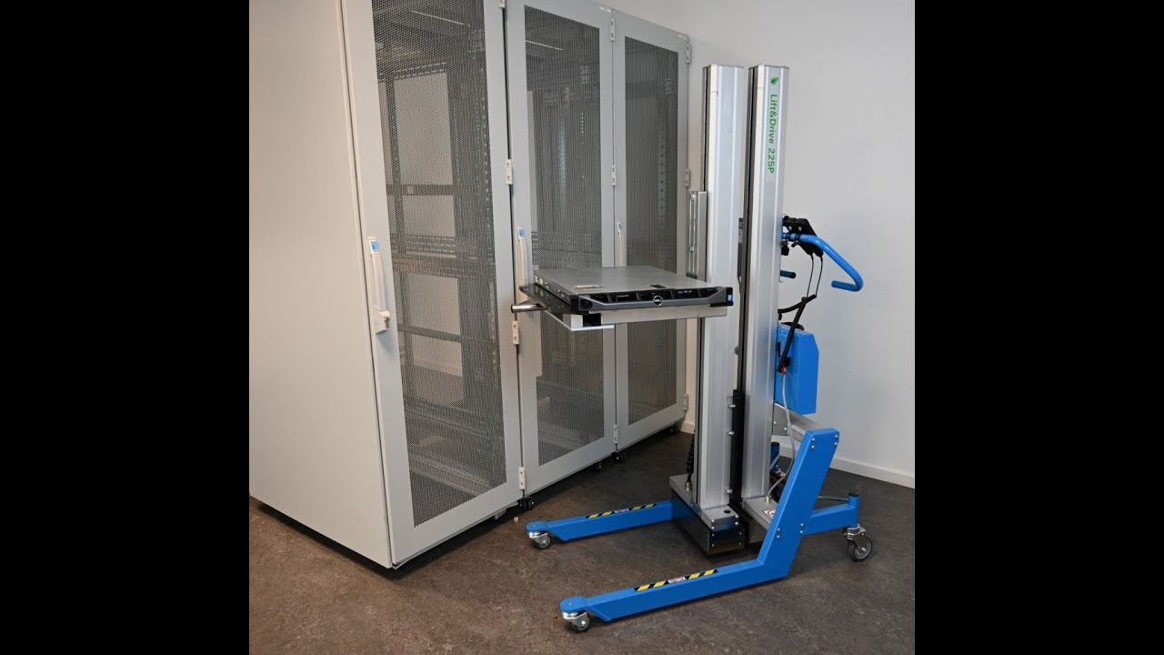 클라우드 플랫폼 데이터 센터용 리프트 Lifter for data centers and server rooms