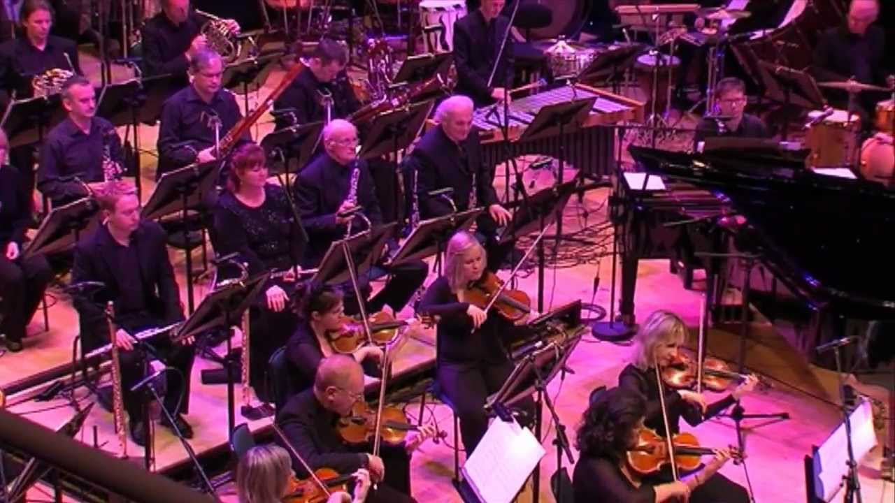 New York City : Eddi Reader & John Douglas w/ the RTÉ Concert Orchestra