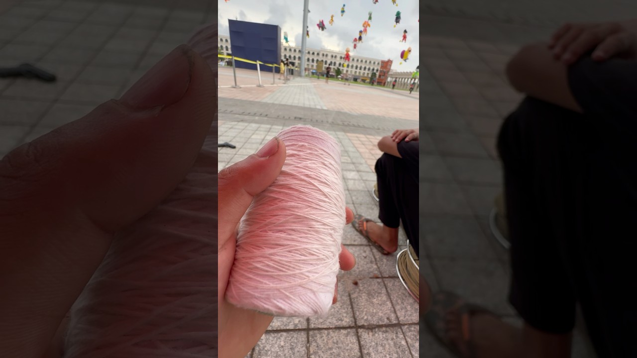 Thả diều ra d&acirc;y diều cho diều bay cao 1000 m&eacute;t cực cao..#xuhướng #kite #patang #shotrs #diềus&aacute;o