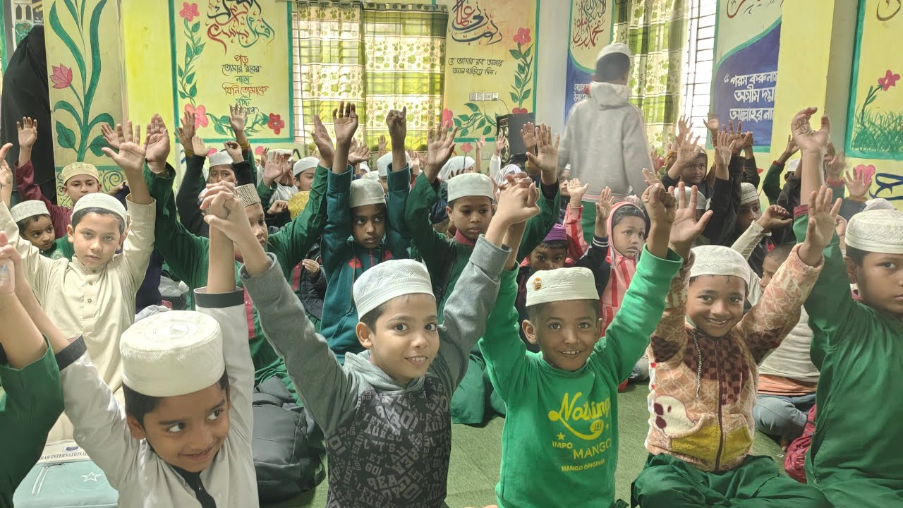 গজলের ধারাবাহিক জলসা অনুষ্ঠান। সরাসরি লাইভ।