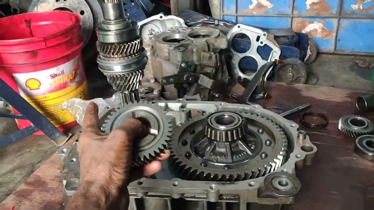 Fiat punto gear box assembly (