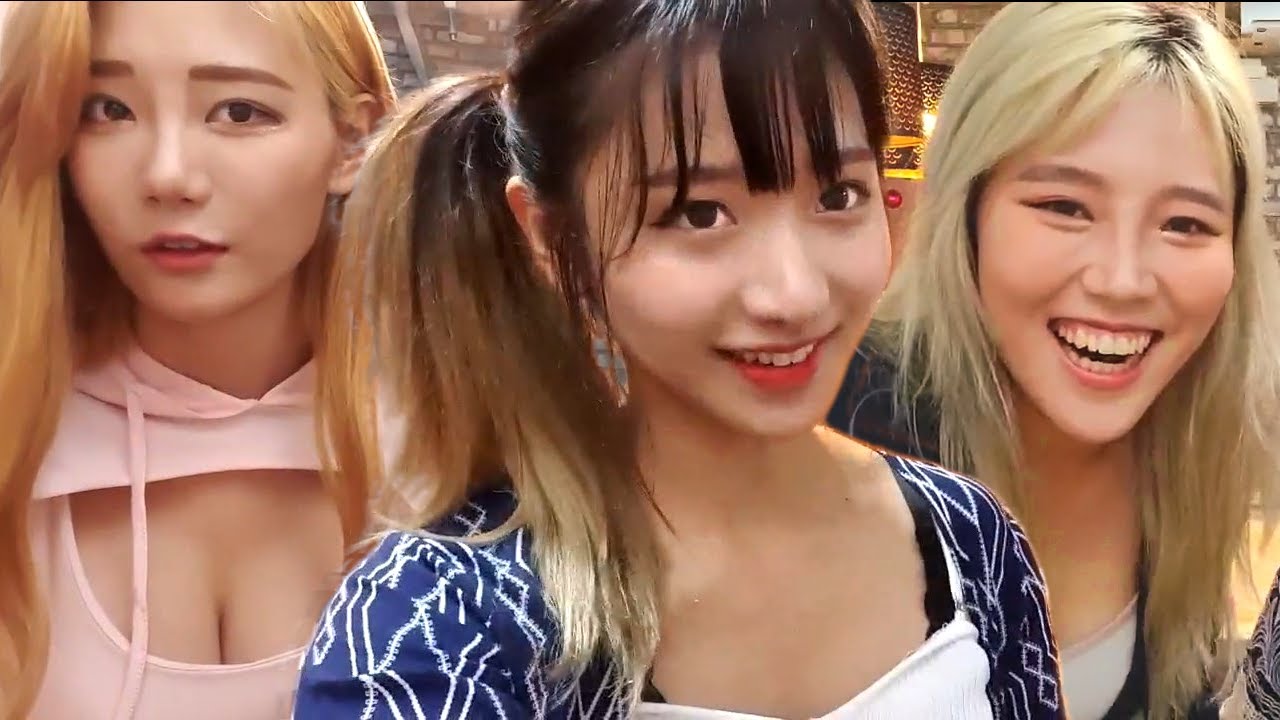 Cooking with my hot friends Berry and Yuggie