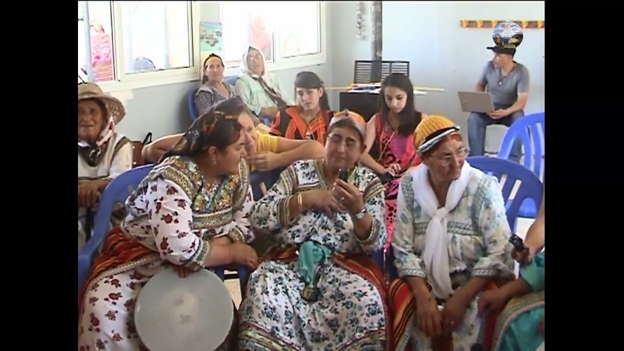Chant traditionnel par les braves femmes du village Iguersafen