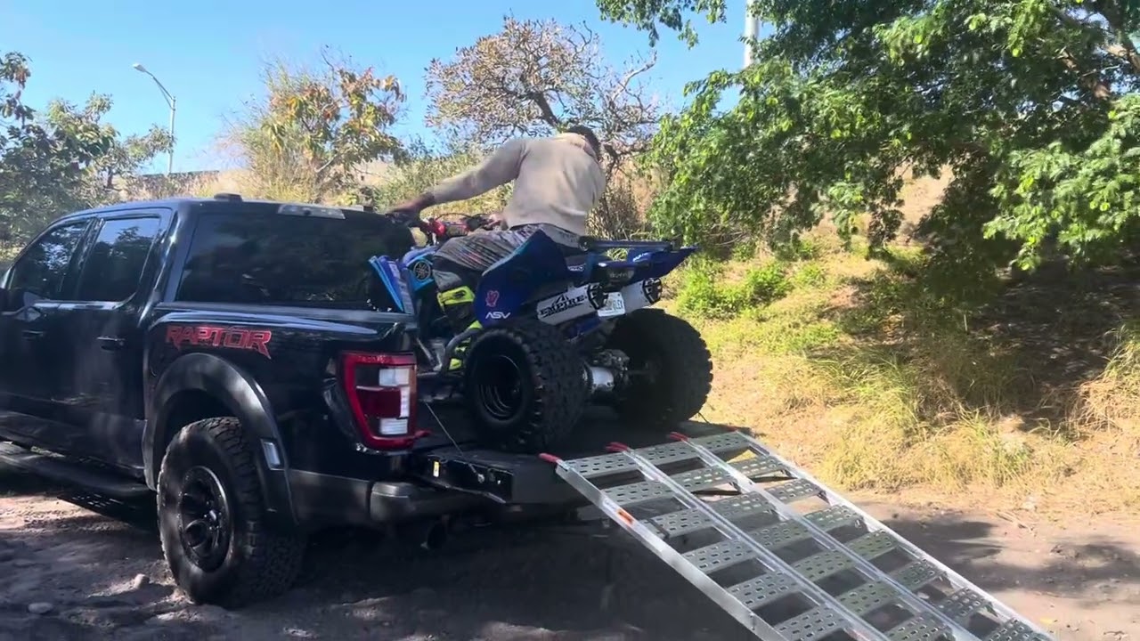 How to unload a Sport Atv from truck (with ramp) #quads 