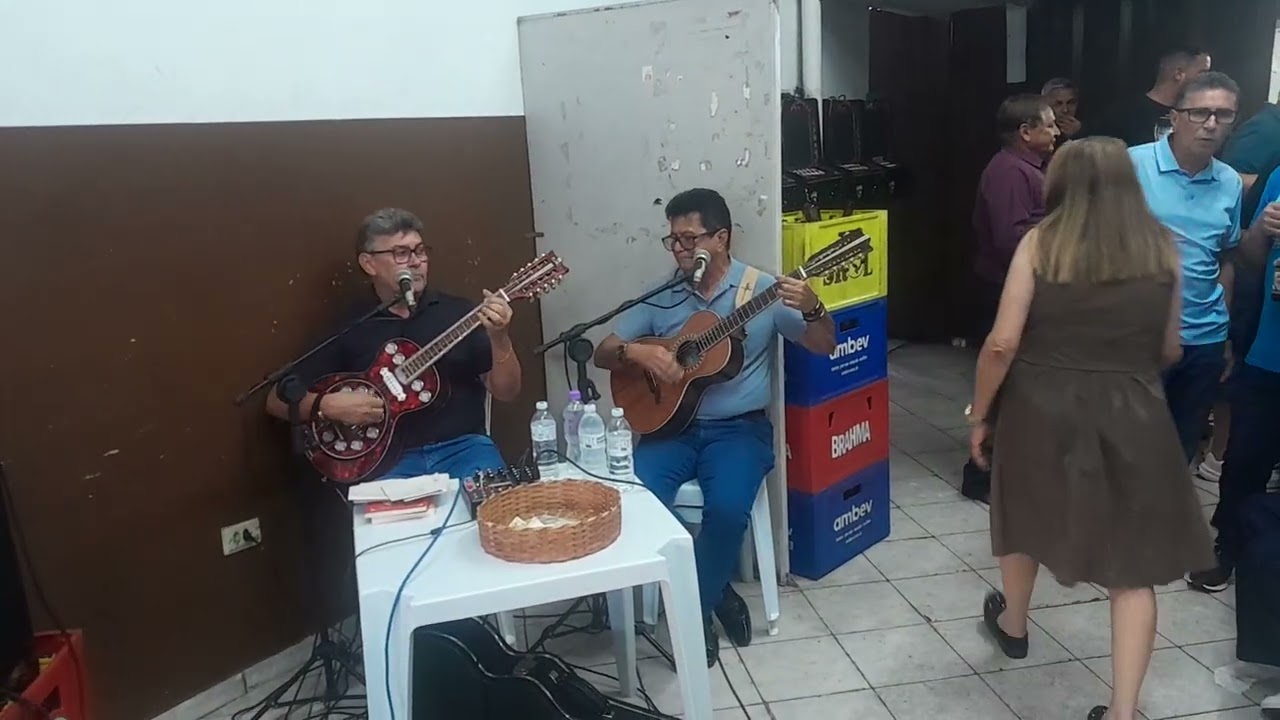 Chorar por amor, Canta Raimundo Caetano. 