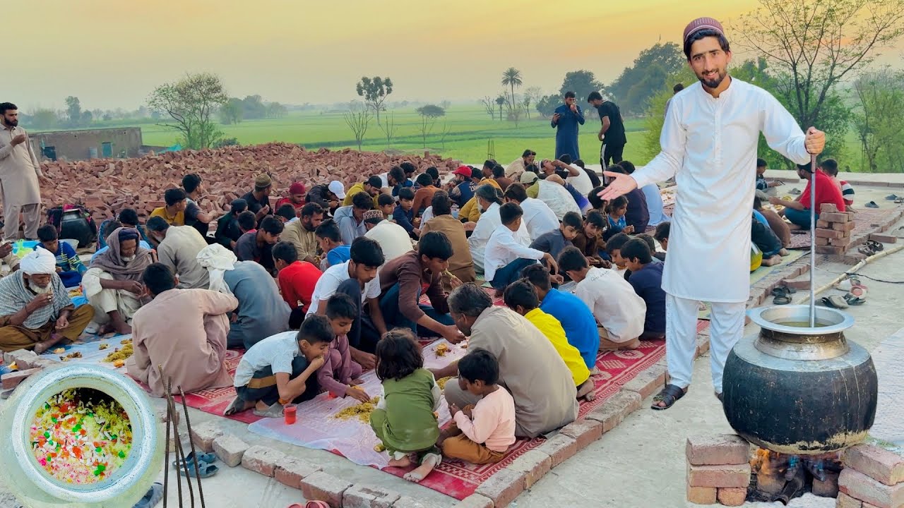 GRAND IFTFTAR DAWAT For Whole Village 🥰In New Home 🏡 Hamza Sidhu House Big Iftar 