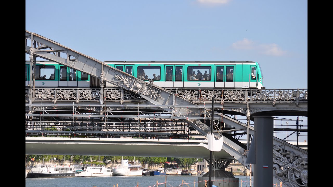 Paris Métro Trains Crossing the Seine