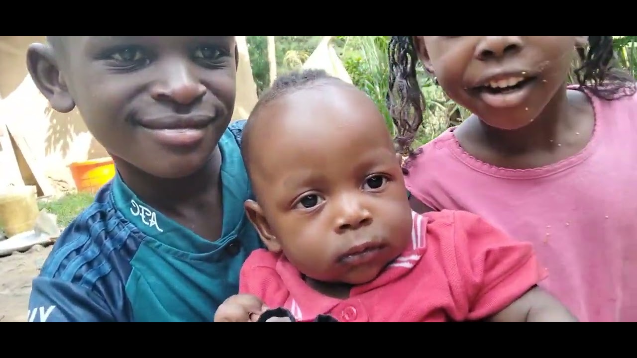 African village aura, wild fruits picking and environment show