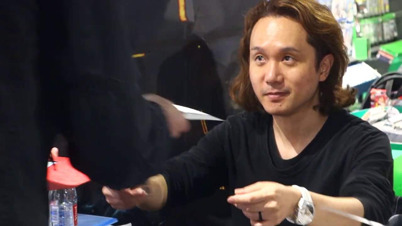 YOJI SHINKAWA HELD A SIGNING SESSION IN PARIS LA DEFENSE @ MICROMANIA 2019.10.31
